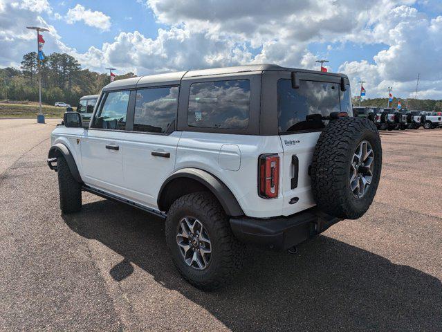 new 2024 Ford Bronco car, priced at $60,915