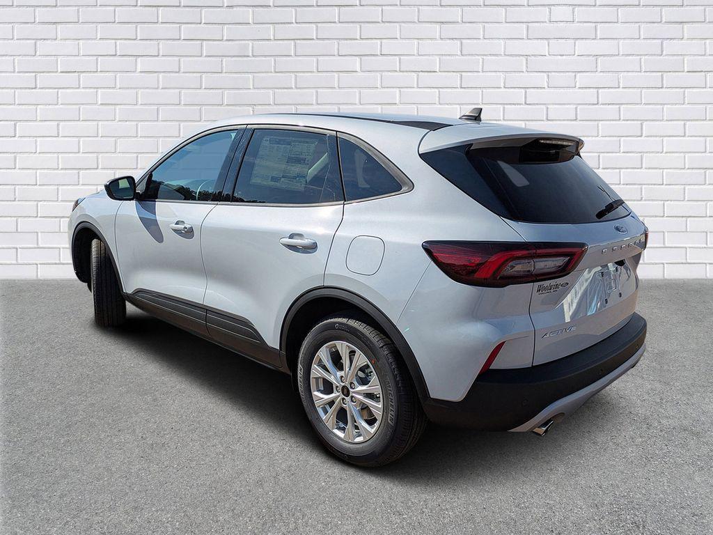 new 2026 Ford Escape car, priced at $33,185