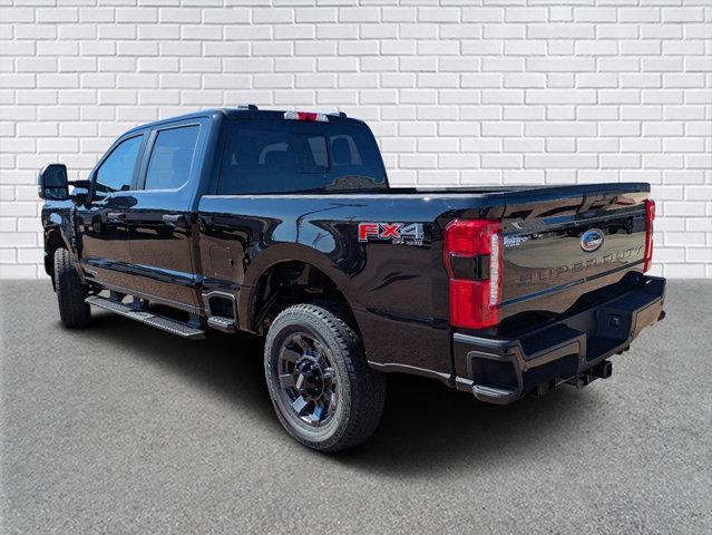 new 2025 Ford F-250 car, priced at $72,830