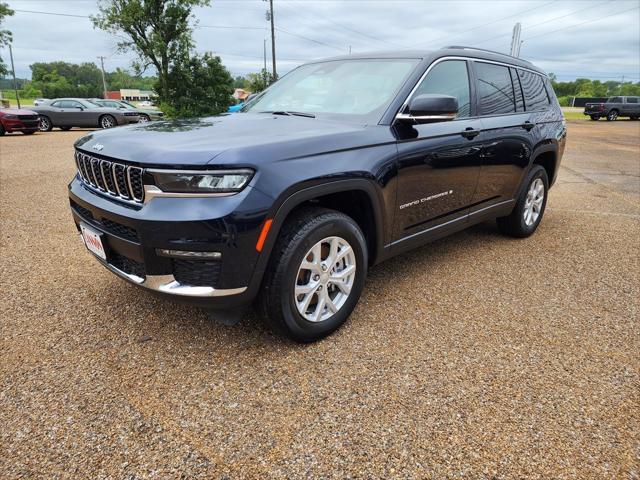 new 2023 Jeep Grand Cherokee L car, priced at $54,189