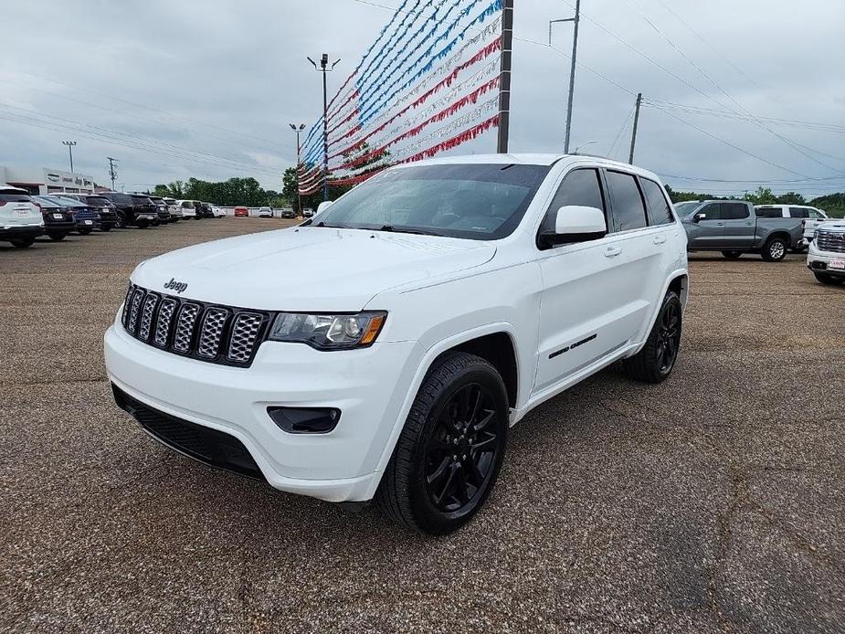 used 2019 Jeep Grand Cherokee car, priced at $23,956