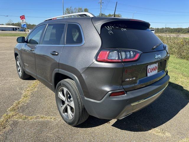 used 2019 Jeep Cherokee car, priced at $26,033