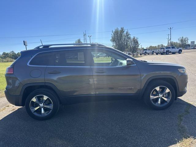 used 2019 Jeep Cherokee car, priced at $26,033