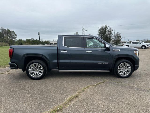 used 2022 GMC Sierra 1500 car, priced at $43,655