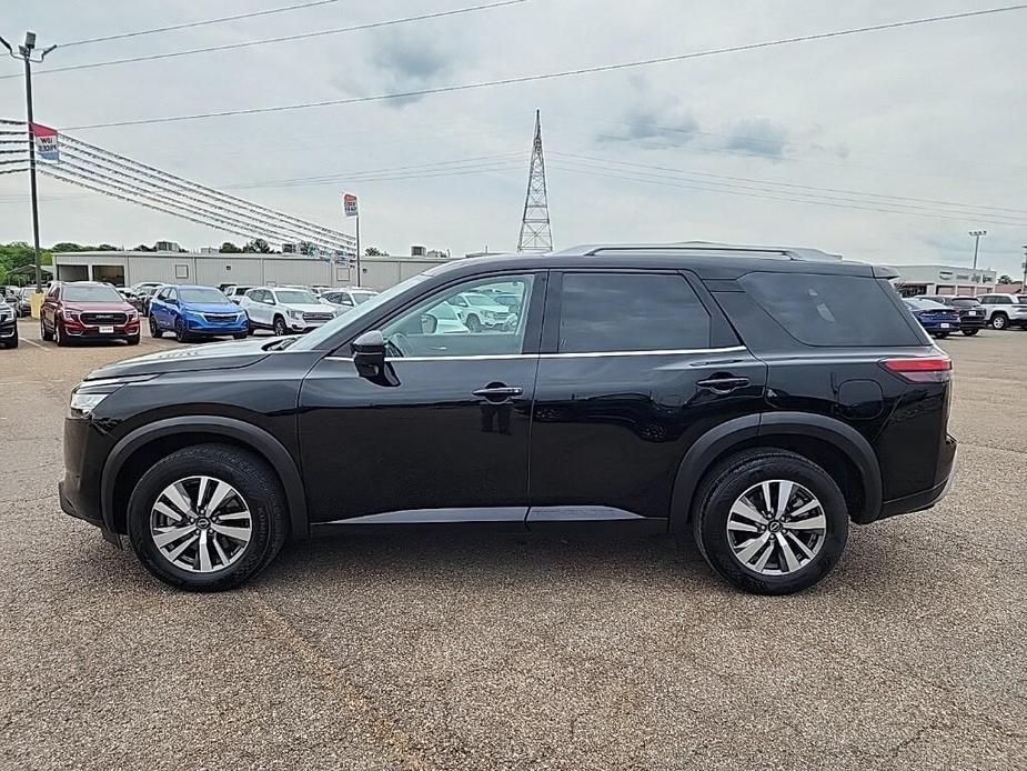 used 2023 Nissan Pathfinder car, priced at $37,494