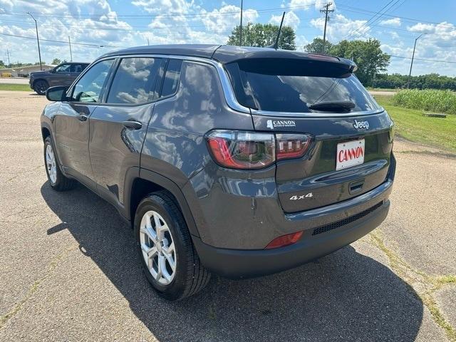 new 2024 Jeep Compass car, priced at $26,282