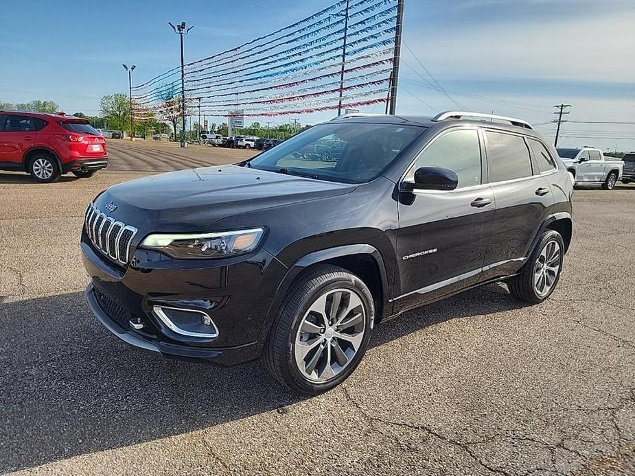used 2019 Jeep Cherokee car, priced at $26,269
