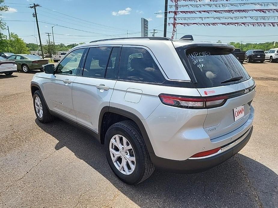 used 2022 Jeep Grand Cherokee car, priced at $36,883