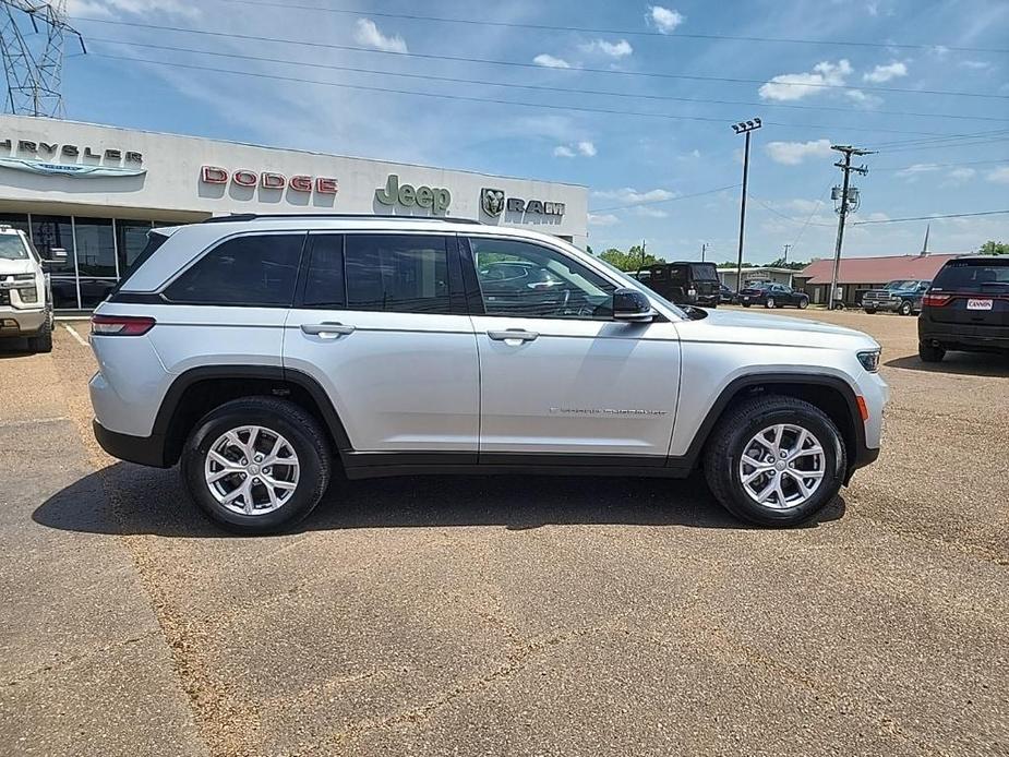 used 2022 Jeep Grand Cherokee car, priced at $32,954