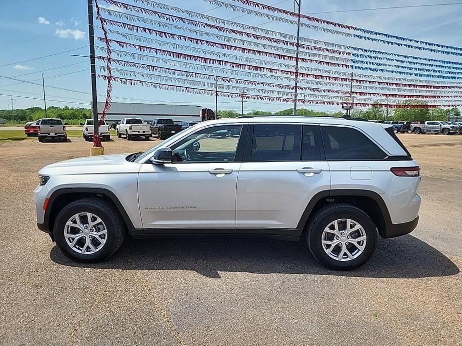 used 2022 Jeep Grand Cherokee car, priced at $36,883