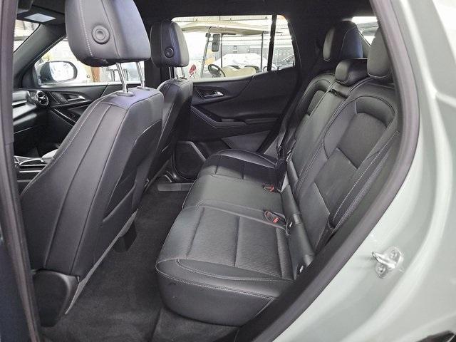 used 2025 Chevrolet Equinox car, priced at $30,555