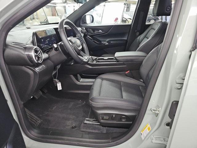 used 2025 Chevrolet Equinox car, priced at $30,555