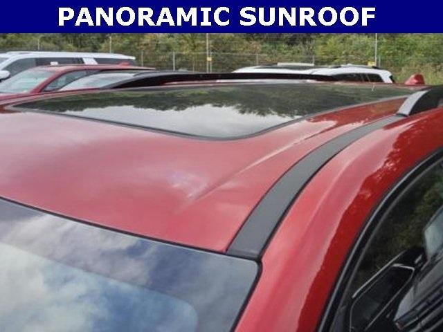 used 2024 Chevrolet Traverse car, priced at $52,095