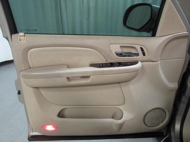 used 2007 Cadillac Escalade car, priced at $5,945