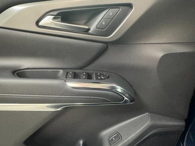 new 2026 Chevrolet Traverse car, priced at $41,195