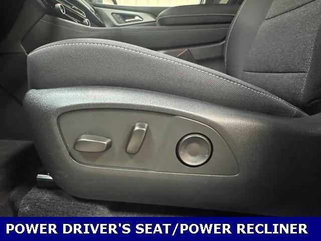 new 2026 Chevrolet Traverse car, priced at $41,195