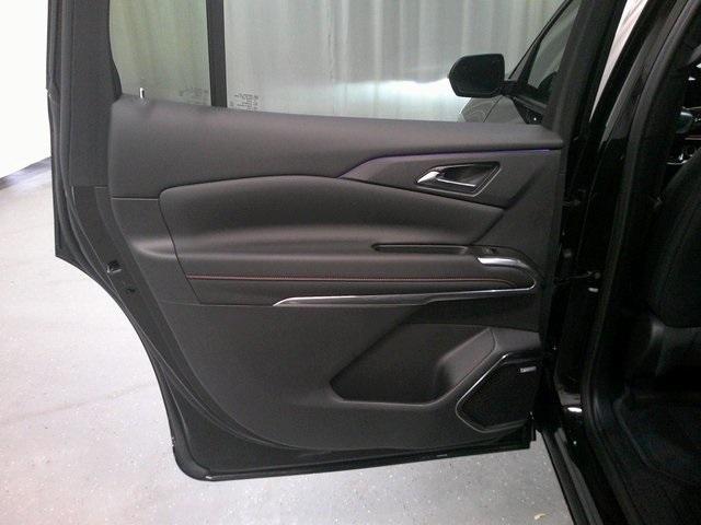 used 2024 Chevrolet Traverse car, priced at $53,990