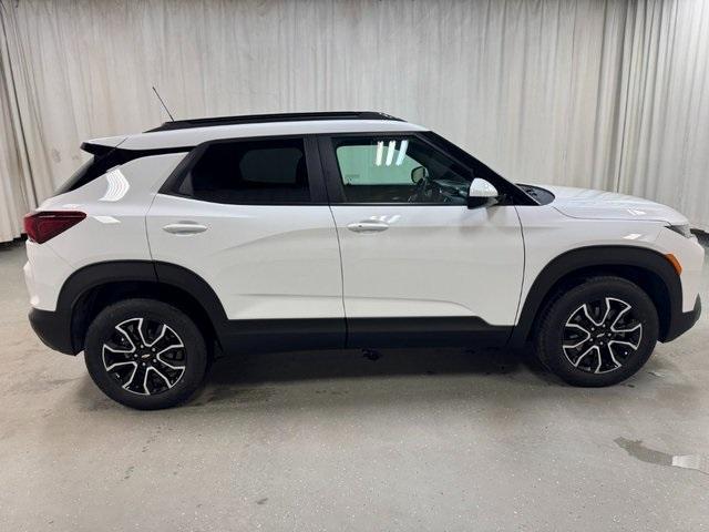 used 2023 Chevrolet TrailBlazer car, priced at $25,490