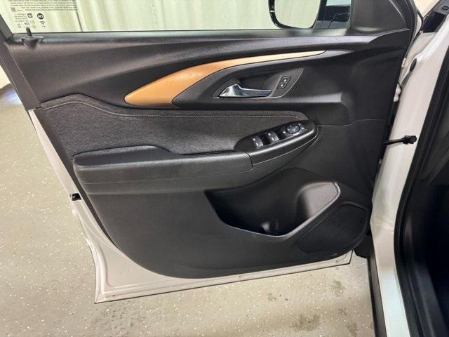 used 2023 Chevrolet TrailBlazer car, priced at $25,490