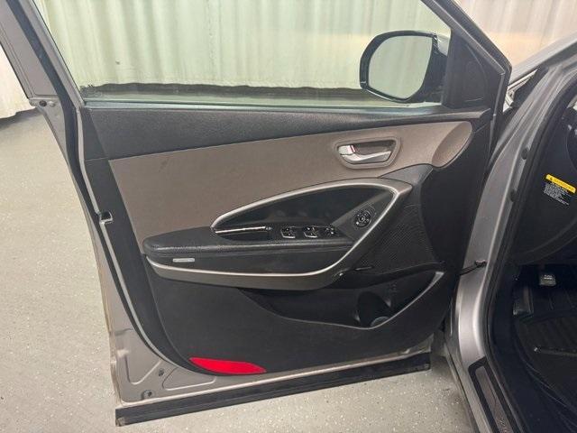 used 2013 Hyundai Santa Fe car, priced at $5,695