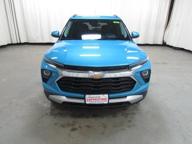 new 2025 Chevrolet TrailBlazer car, priced at $26,975