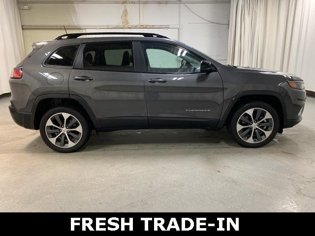 used 2022 Jeep Cherokee car, priced at $27,725