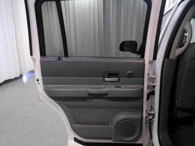used 2006 Dodge Durango car, priced at $5,825
