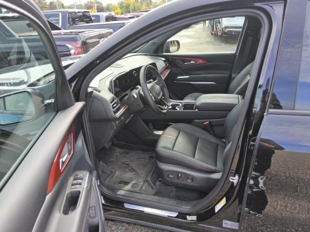 used 2024 Chevrolet Traverse car, priced at $52,559