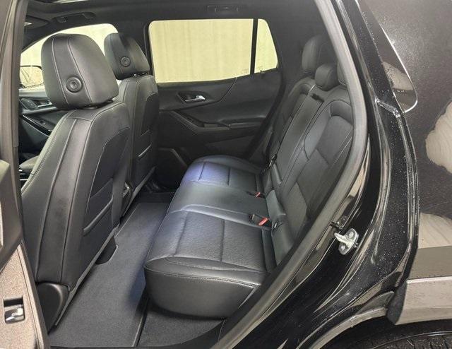 used 2025 Chevrolet Equinox car, priced at $31,490