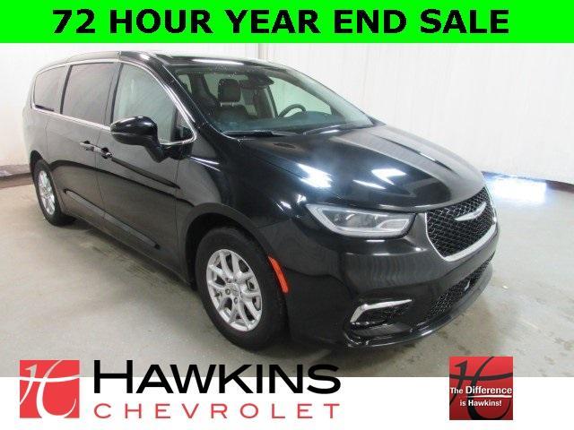 used 2023 Chrysler Pacifica car, priced at $25,990