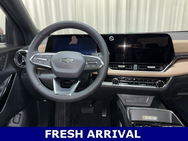 new 2025 Chevrolet Equinox car, priced at $39,120
