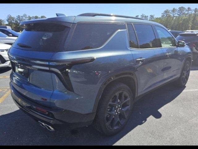 used 2024 Chevrolet Traverse car, priced at $51,290