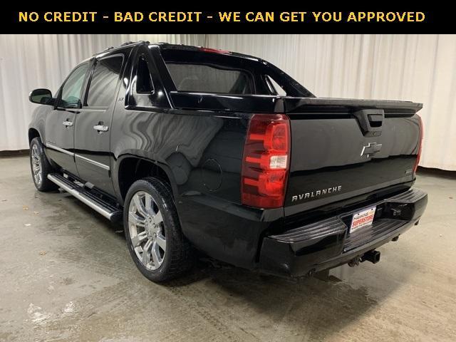 used 2011 Chevrolet Avalanche car, priced at $14,490