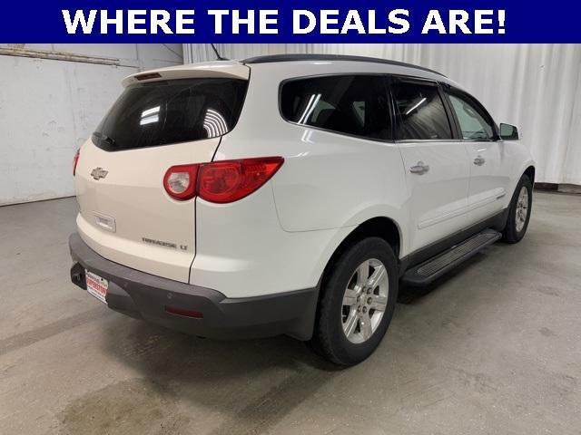 used 2009 Chevrolet Traverse car, priced at $6,725