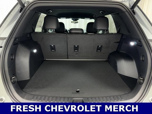 new 2026 Chevrolet Equinox car, priced at $33,045