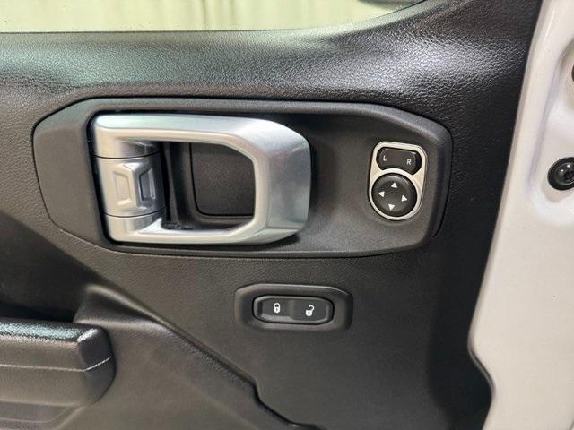 used 2022 Jeep Gladiator car, priced at $35,695