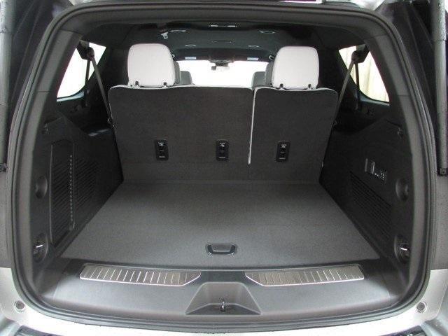 new 2025 Chevrolet Suburban car, priced at $76,820