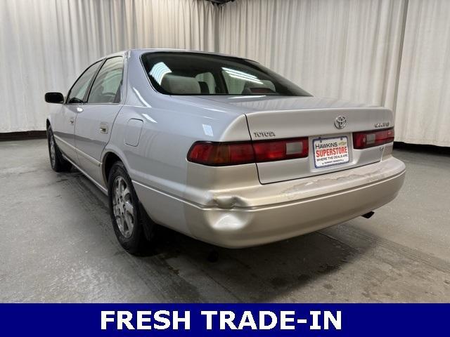 used 1998 Toyota Camry car, priced at $4,325
