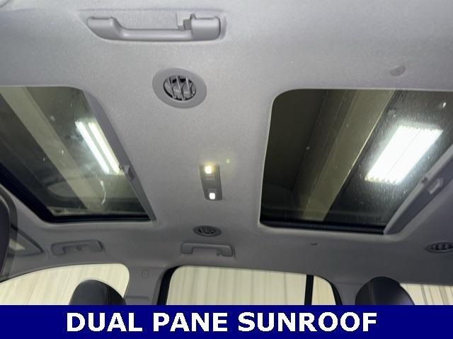 used 2021 GMC Acadia car, priced at $23,325