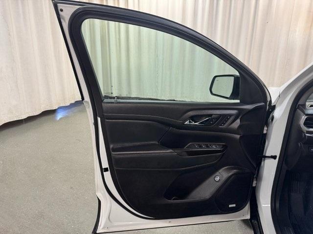 used 2021 GMC Acadia car, priced at $23,325