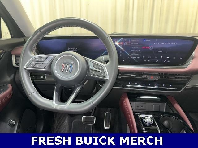 used 2025 Buick Envision car, priced at $36,325