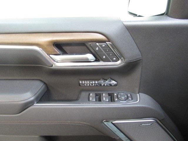 new 2025 Chevrolet Silverado 1500 car, priced at $73,400