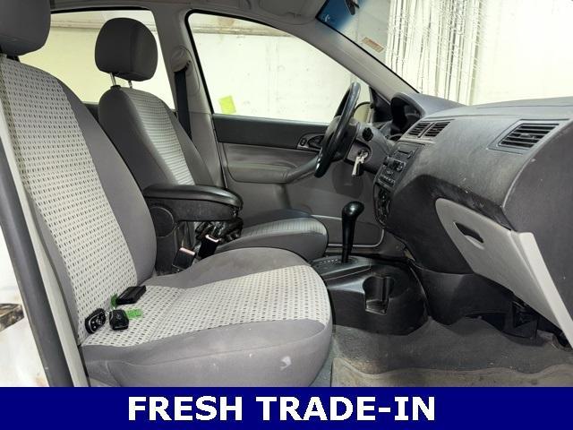 used 2007 Ford Focus car, priced at $2,890
