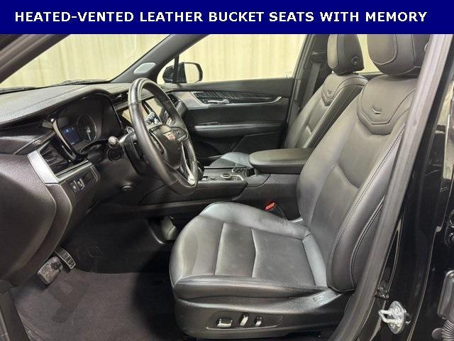 used 2025 Cadillac XT6 car, priced at $44,725