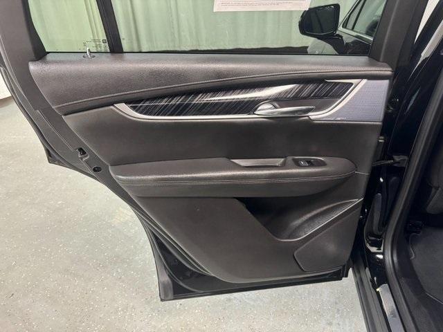 used 2025 Cadillac XT6 car, priced at $44,725