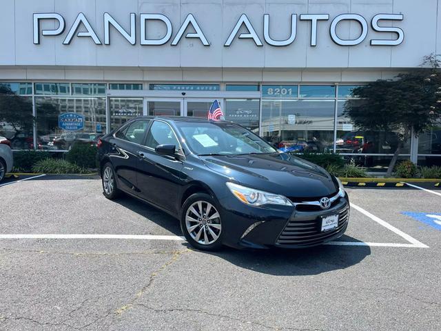 used 2017 Toyota Camry Hybrid car, priced at $16,995