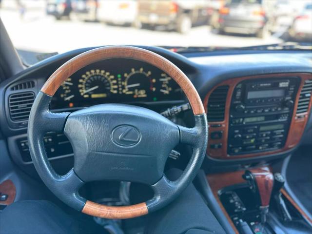 used 2000 Lexus LX 470 car, priced at $17,495