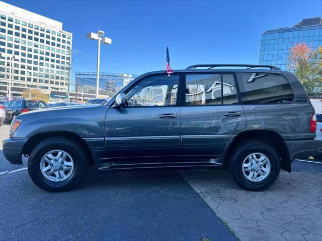 used 2000 Lexus LX 470 car, priced at $17,495