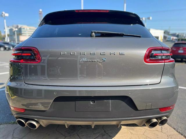 used 2016 Porsche Macan car, priced at $16,950