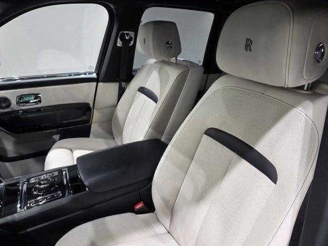 used 2021 Rolls-Royce Cullinan car, priced at $256,990